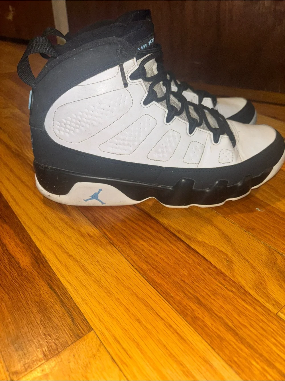 Jordan 9 Retro University Blue